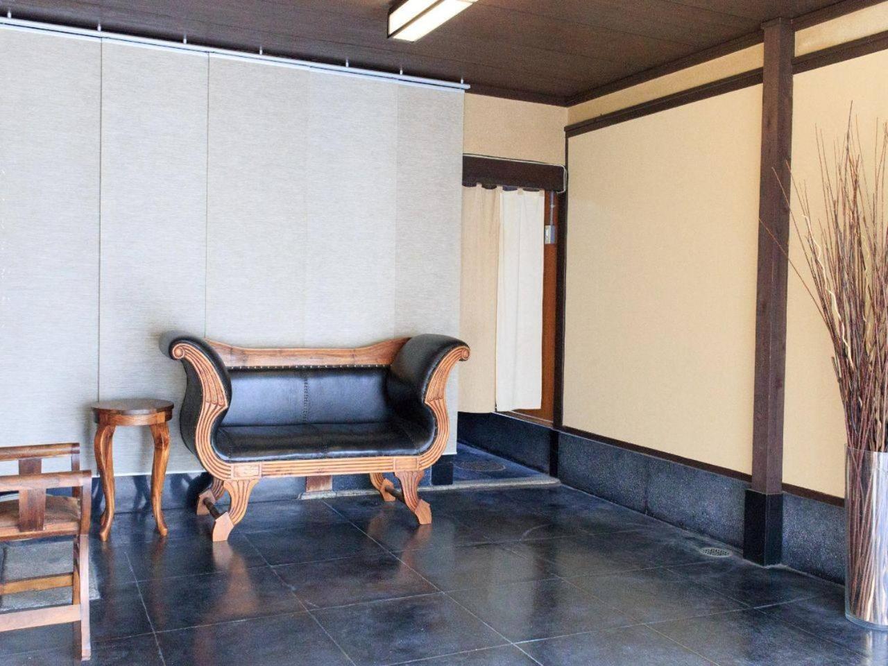 京都二条城近く京町屋120年の歴史に泊まる ภายนอก รูปภาพ