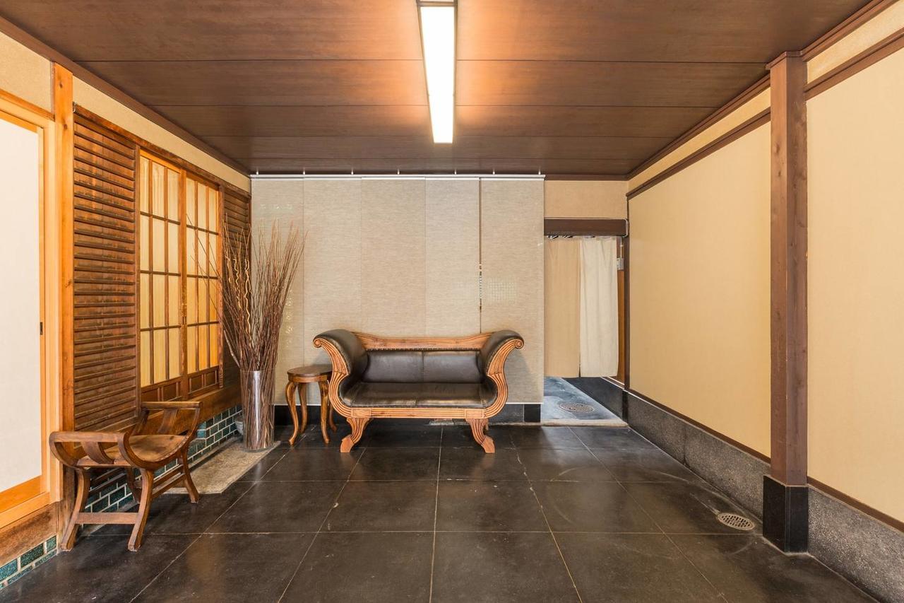 京都二条城近く京町屋120年の歴史に泊まる ภายนอก รูปภาพ