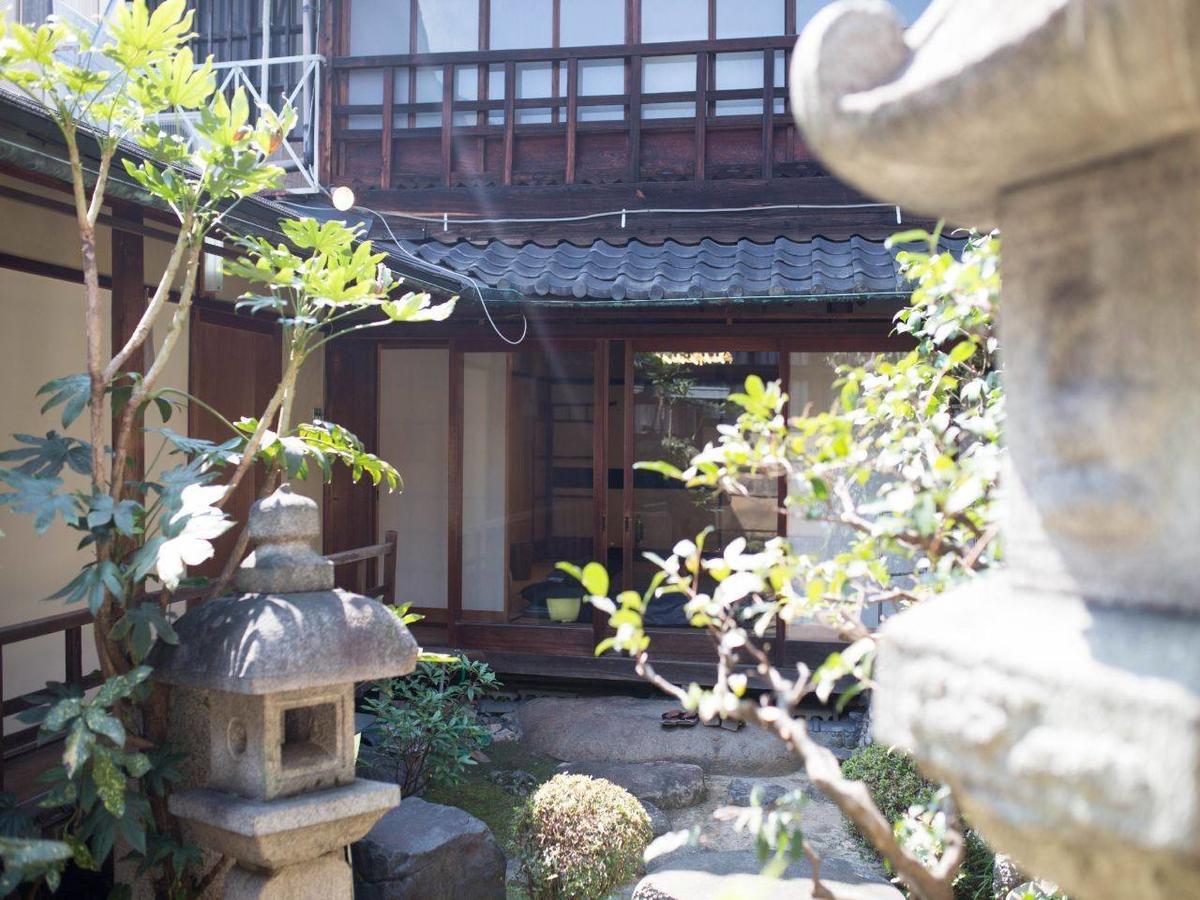 京都二条城近く京町屋120年の歴史に泊まる ภายนอก รูปภาพ